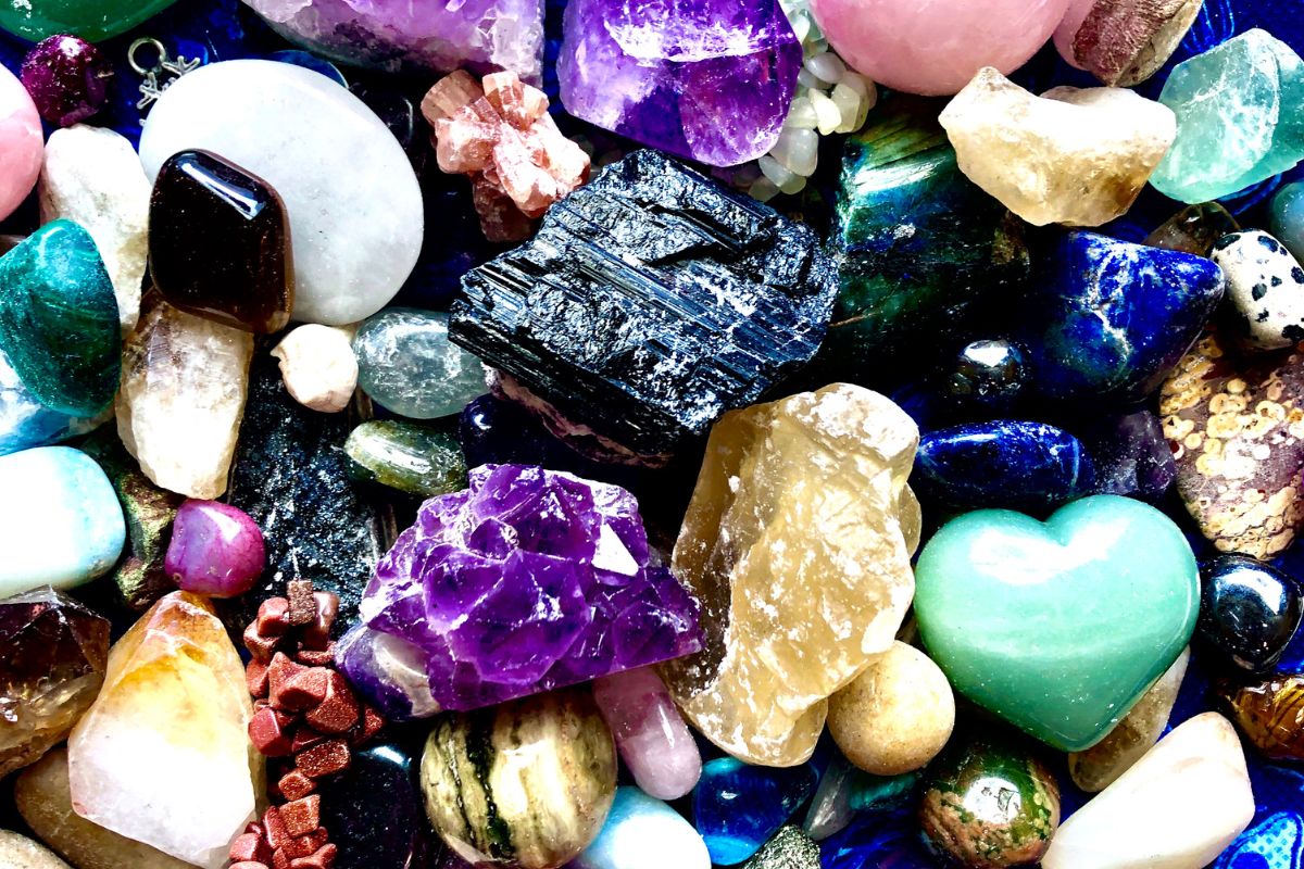 13 Beautiful Crystals For Workplace