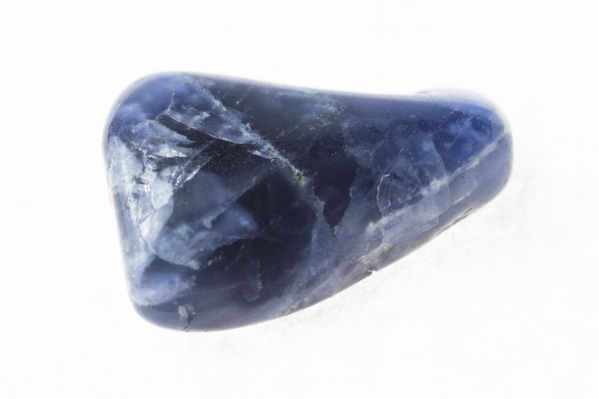 13 Powerful Crystals For Emotional Healing