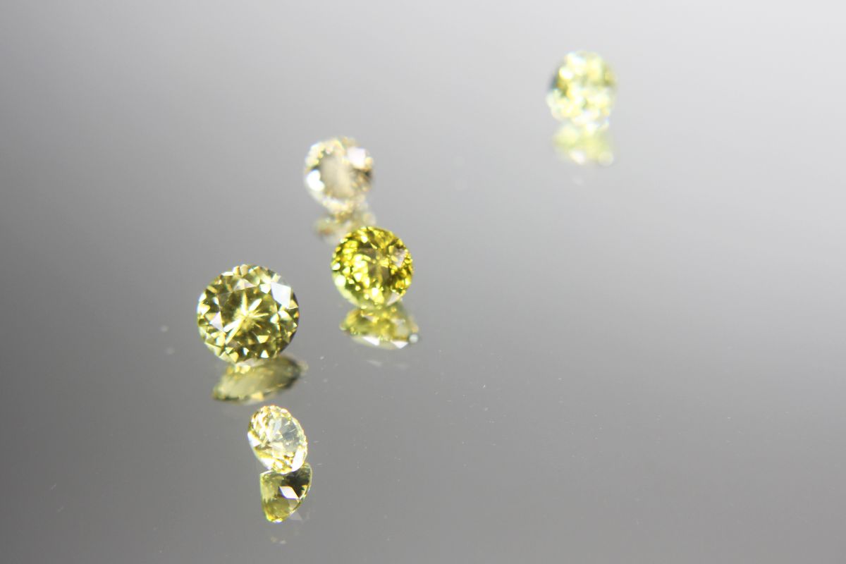 6 Beautiful Yellow Green Crystals