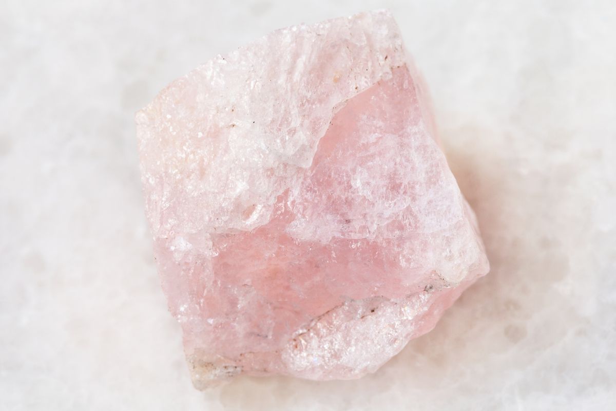 7 Helpful Crystals That Allow You To Let Go 