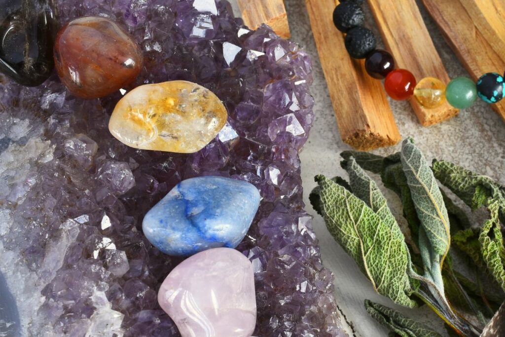 7 Powerful Crown Chakra Crystals