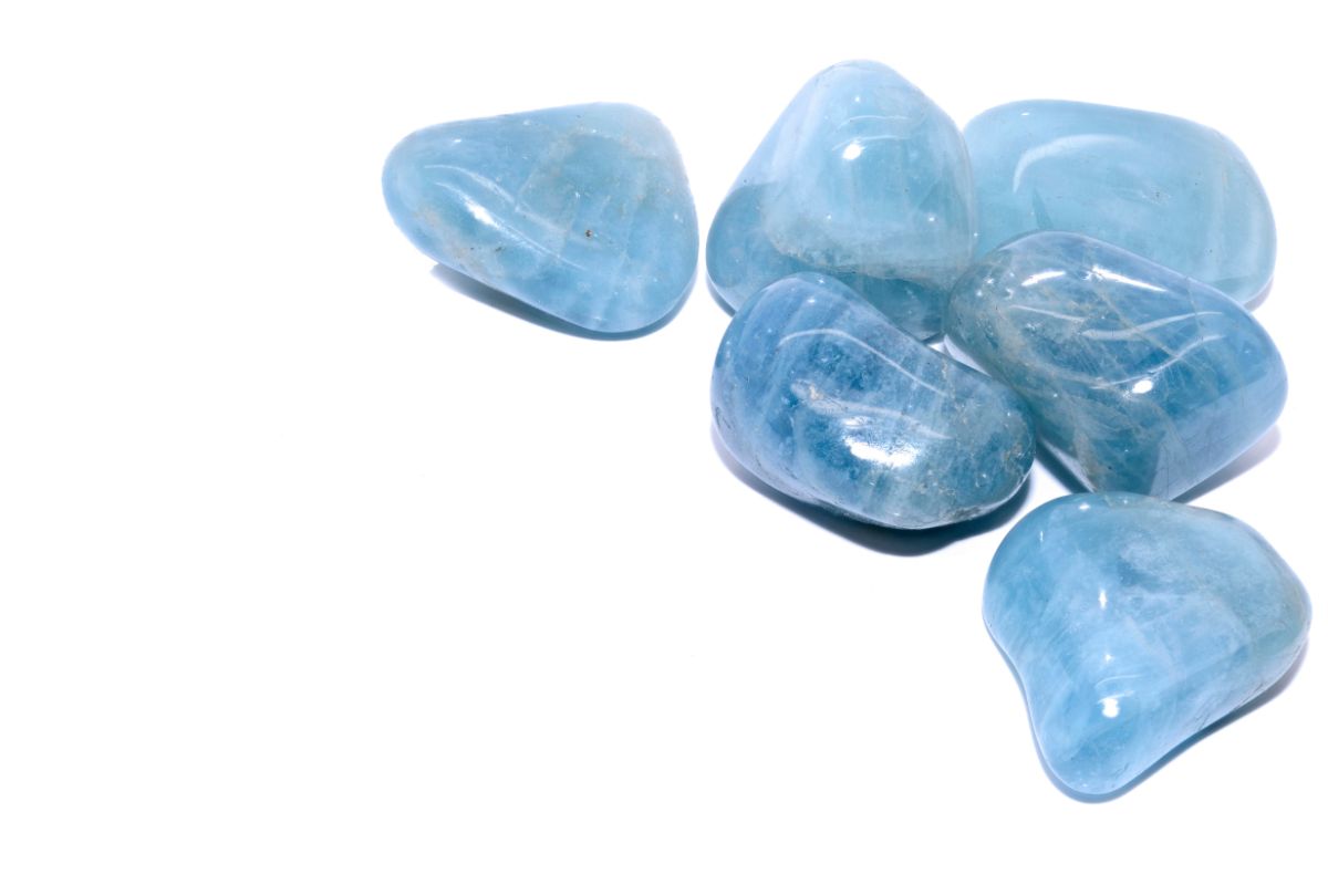 Everything You Need To Know About Aquamarine Healing Properties, Meanings and Powers