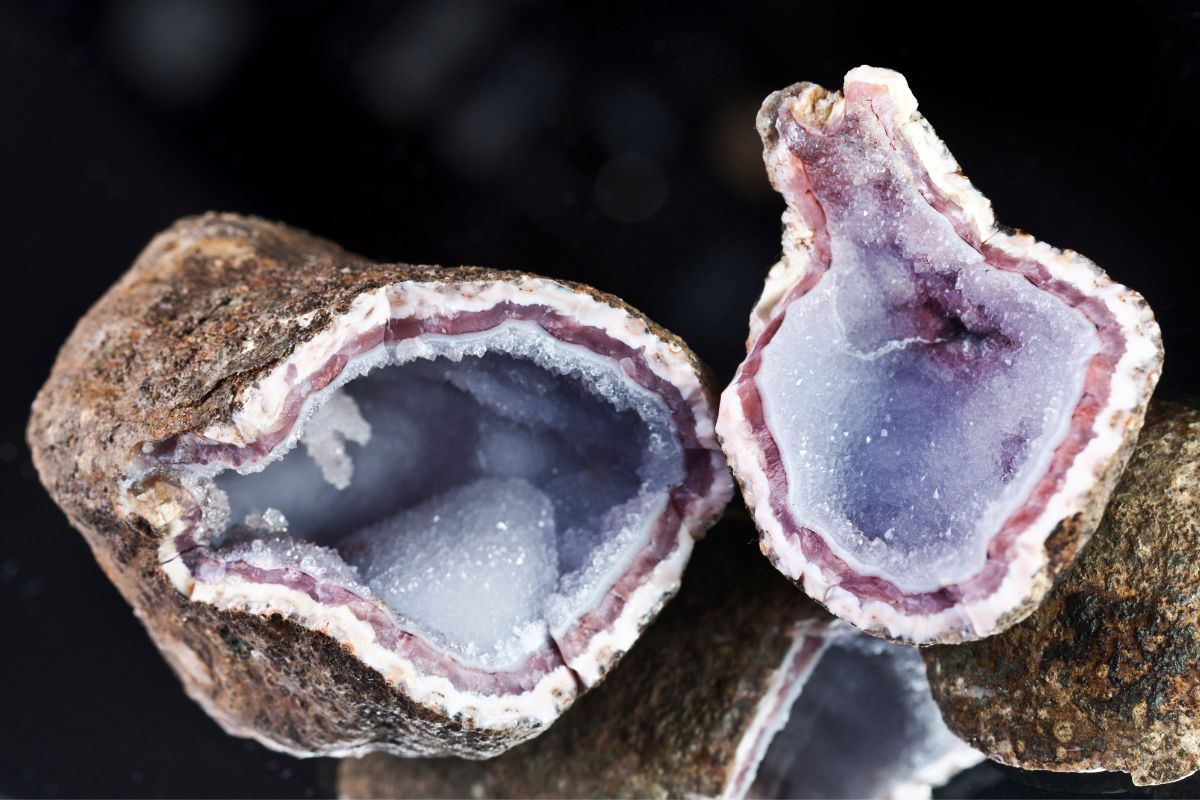How Are Geodes Formed?