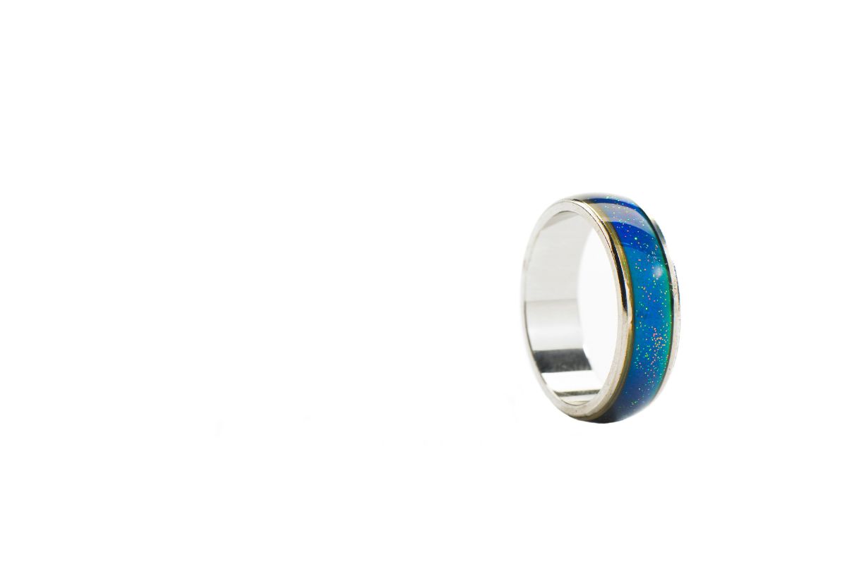 How Do Mood Rings Work?