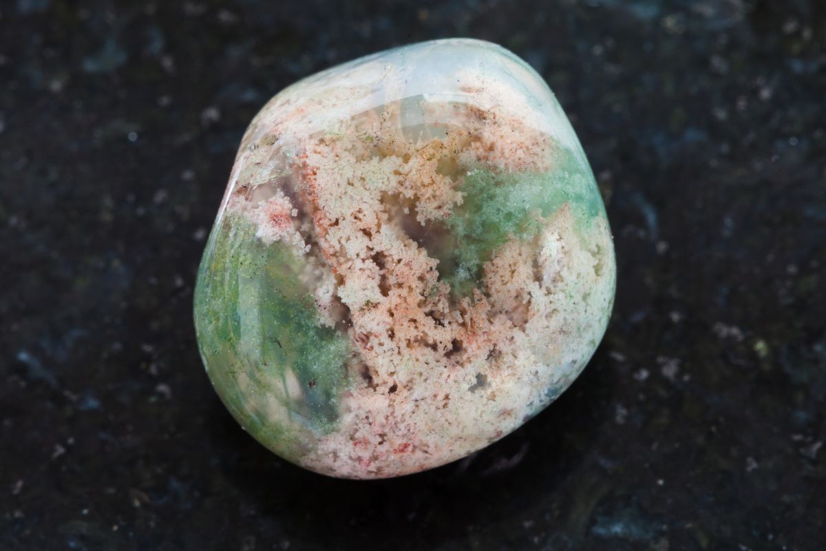 Moss Agate Helps With Negative Emotions