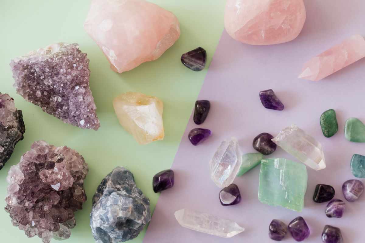 Over 13 Beautiful Crystals For Tarot
