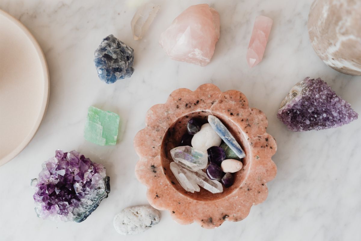 The Best Crystals To Use During Fall