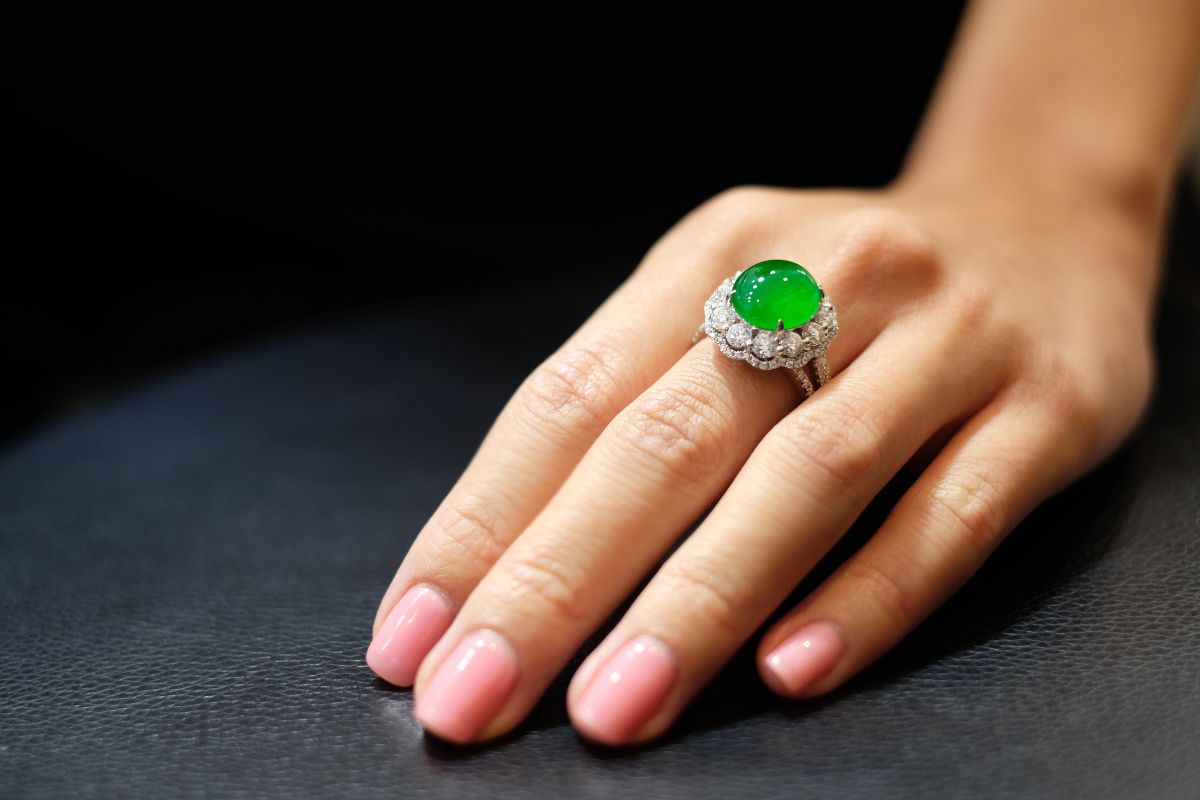 The Ultimate Birthstone Guide: February