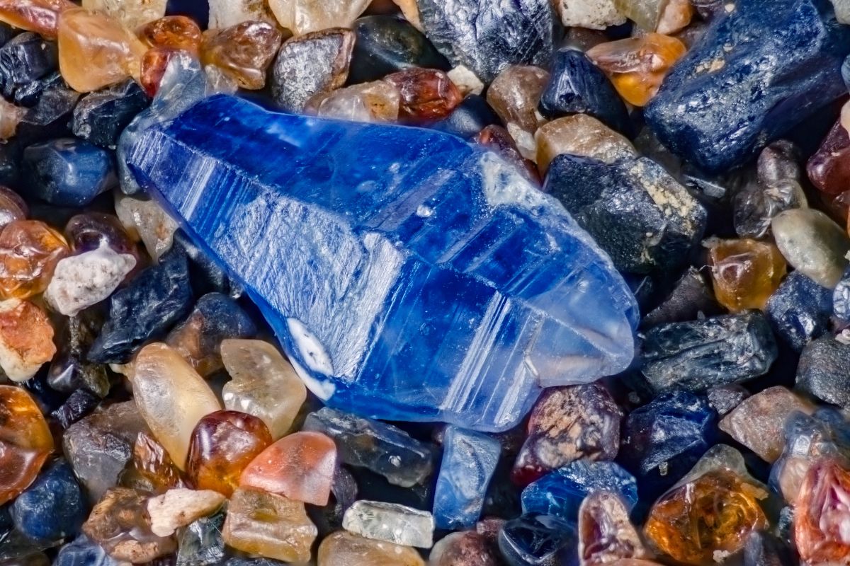 What Are The Meanings Of Sapphire 