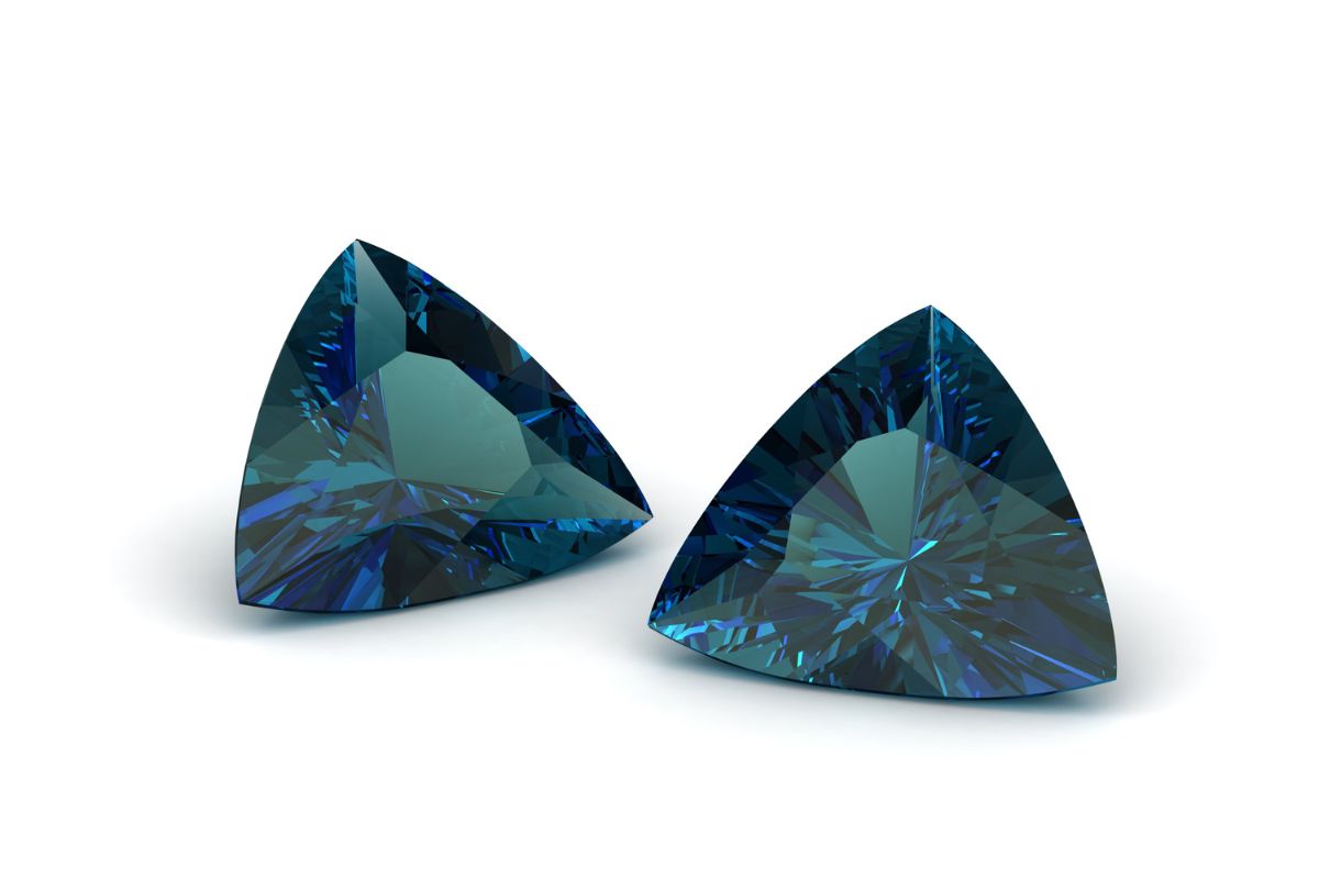 What Color Is Alexandrite?