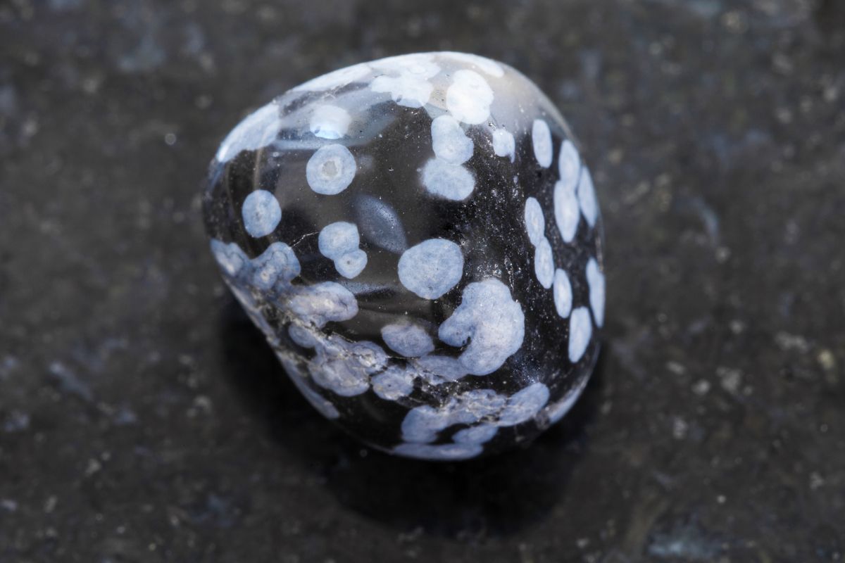 What Is Snowflake Obsidian Used For? [Crystal Properties Explained]