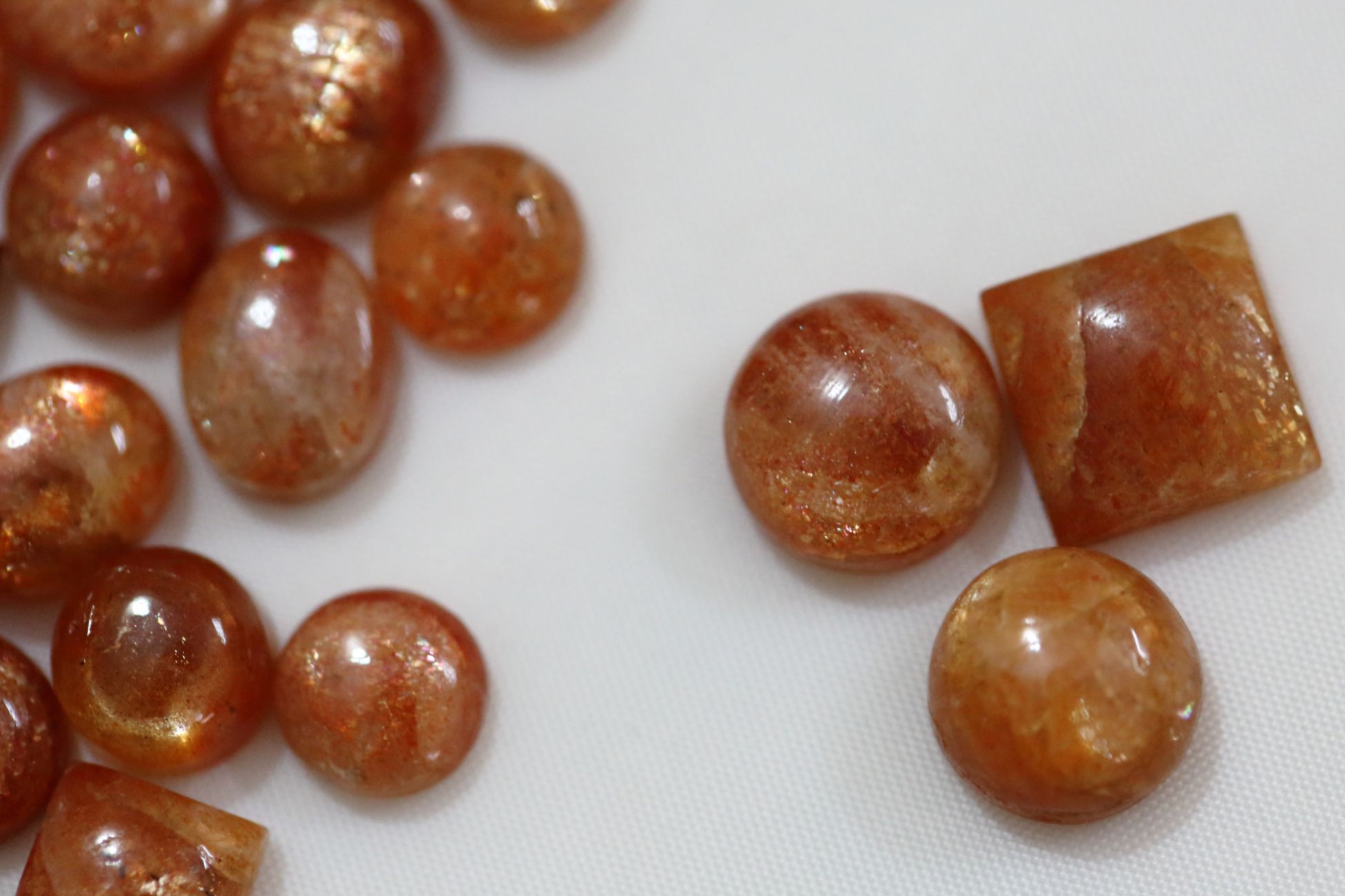 Who Can Wear Sunstone?