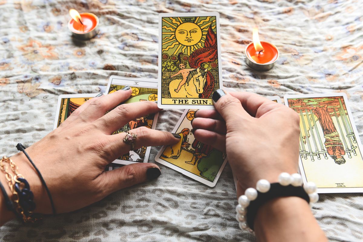 How To Do Yes Or No Tarot (1)