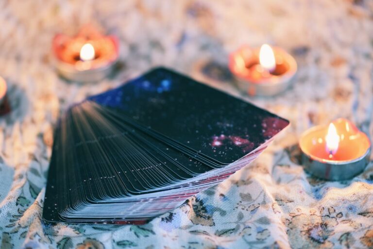 how-to-read-tarot-with-playing-cards-that-crystal-site