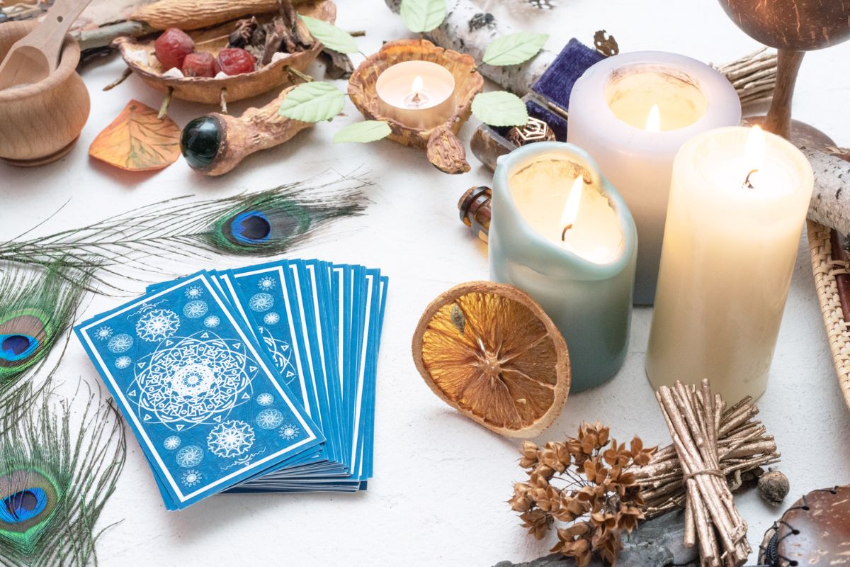 What Tarot Card Represents Aquarius? (1)