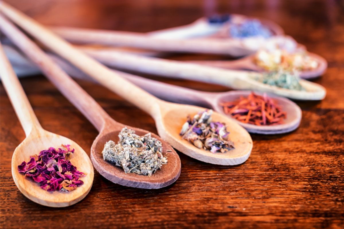 How To Make Your Own Incense At Home