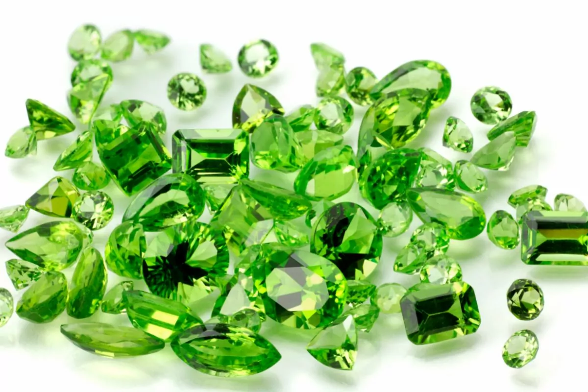 How Do You Pronounce Peridot?